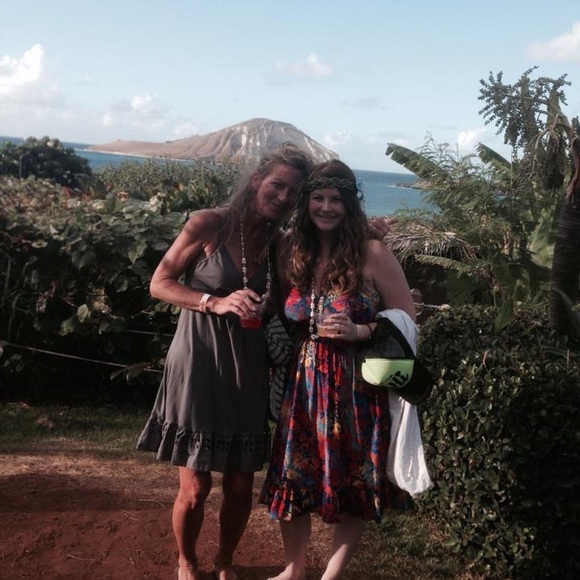 Meet your Posher, Donna - Picture 5 of 7